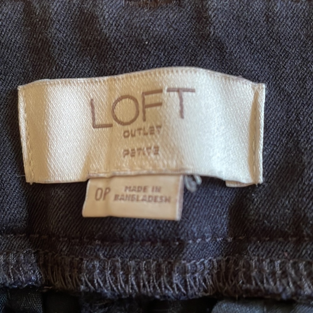 LOFT Black Pants 🖤 - Picture 8 of 17
